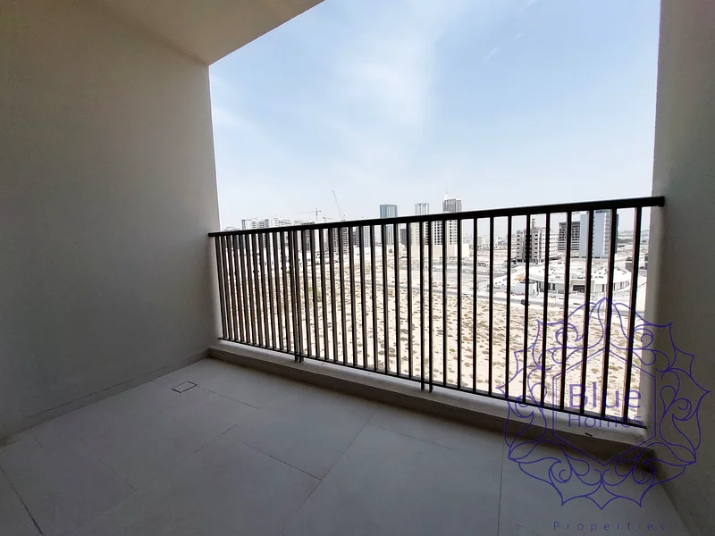 شقة جديدة بالكامل مكونة من 3 غرف نوم مع خادمة، متاحة للإيجار63766765021827114
