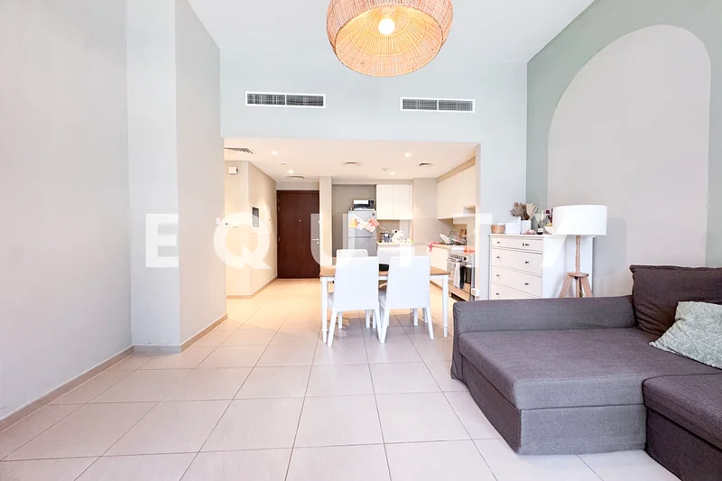 Fully Furnished | Pool View | Available Now63951137802626112