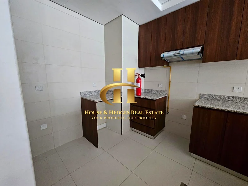 مساحة كبيرة | موقع متميز | تخطيط فاخر63778456164611114