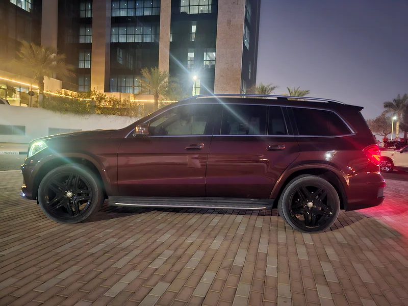 2015 GL500. GCC. قيادة منخفضة63488176538369113