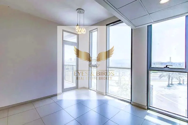 Vacant Soon | low floor | Community View64030620358019110