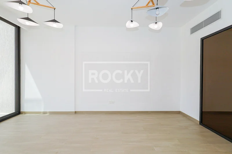 Brand New | Study Room | Spacious layout63778886448129113