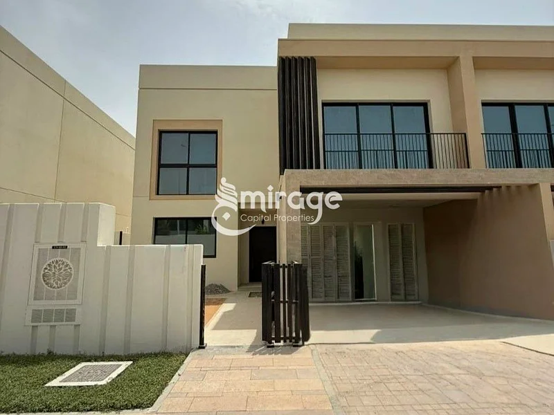 Stunning 3BR Duplex | Premium Location63850014565761110