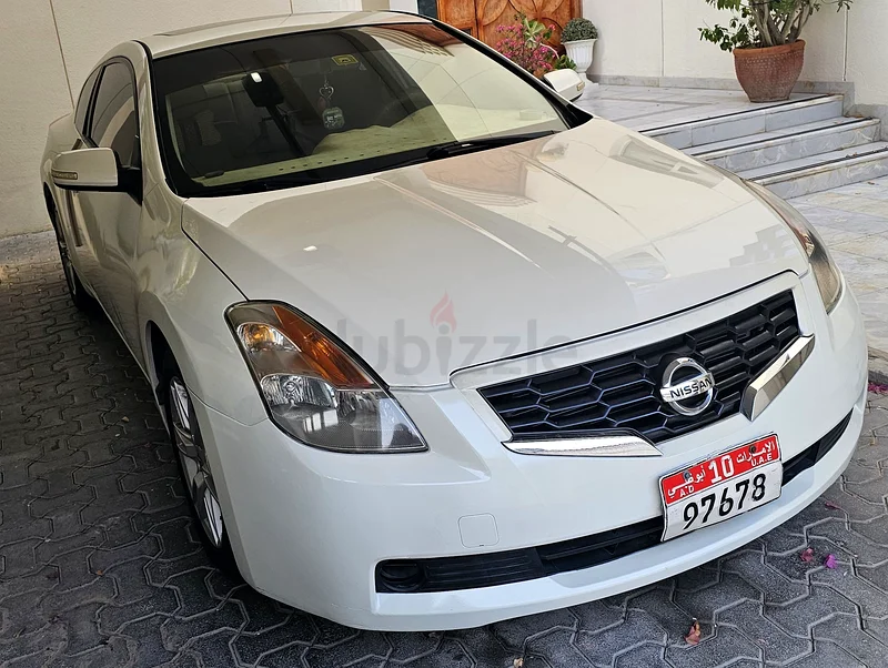 For Sale: 2009 Nissan Altima Coupe63488014715139111