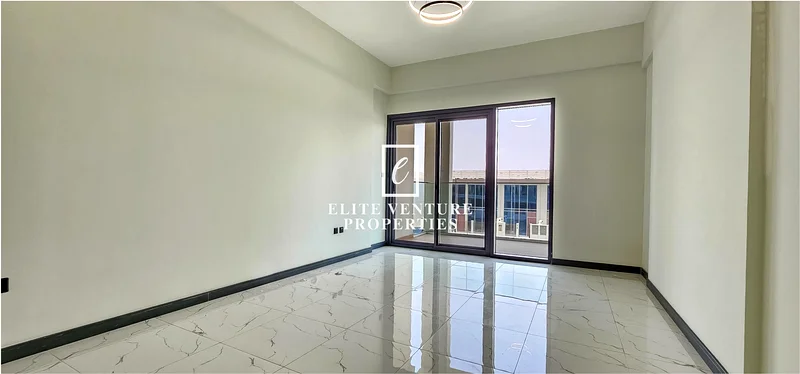 STUDIO | VACANT | PRIME LOCATION63737362316930111