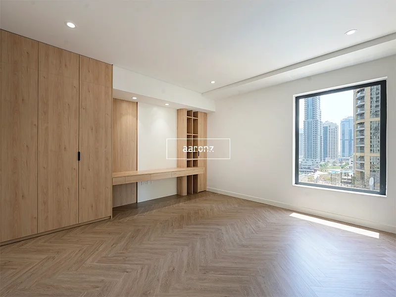 Luxury Upgraded | Vacant | Prime Location63937167146882113