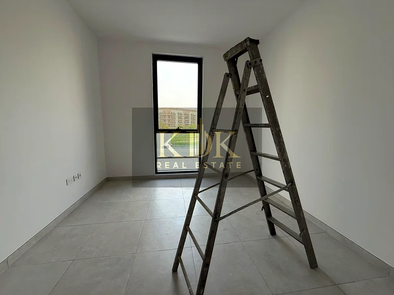 Spacious  | Huge Layout | Prime Location63764073331585114