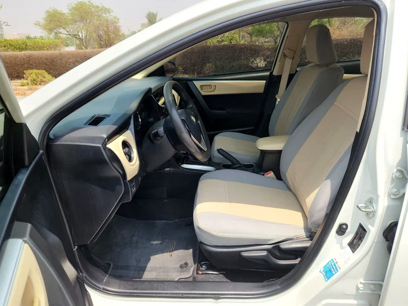 Toyota Corolla 1.6 2017 gcc  mid options63484505131267114
