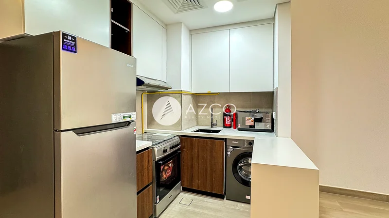 Available Now | Bright Layout | Prime Spot63778886416258112