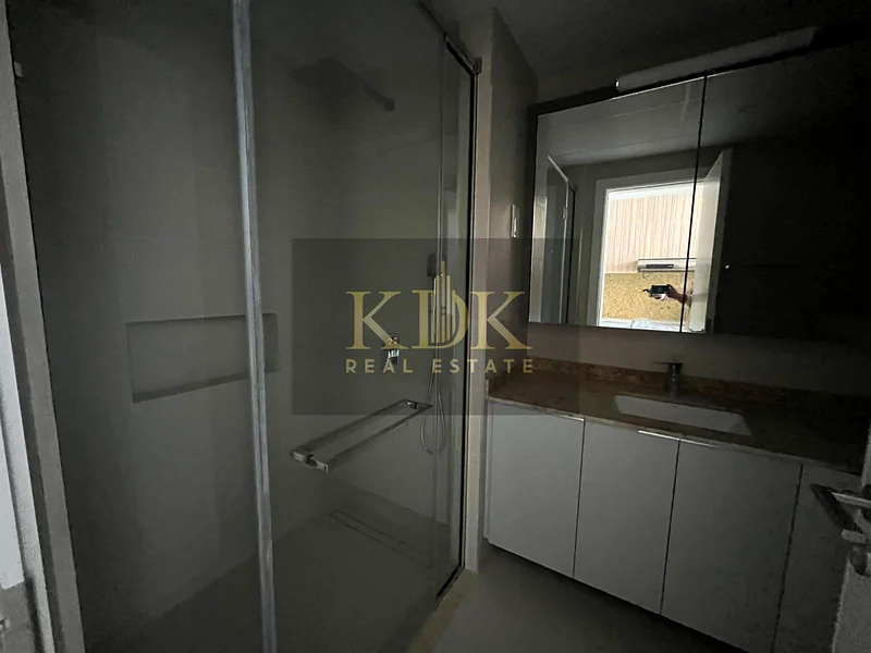 Modern Studio | Prime Location | Ready to Move63786116788993114