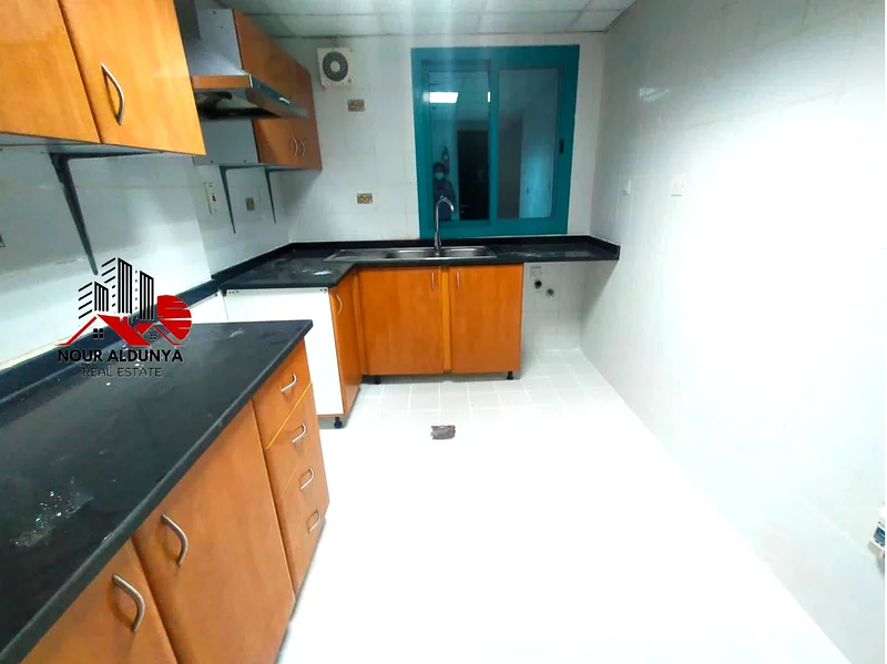 BEST OFFER: NEAR METRO: HUGEST 1 BHK EVER WITH 2 BATHS,CLOSE KITCHEN,CENTRAL GAS,BALCONY,BUILT-IN WARDROBES,COVERED PARKING,ALL AMENITIES,RENT 58K63755996563201111