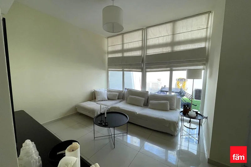 Huge Garden Area | Unique Plot | Amazing Layout64003601504513112