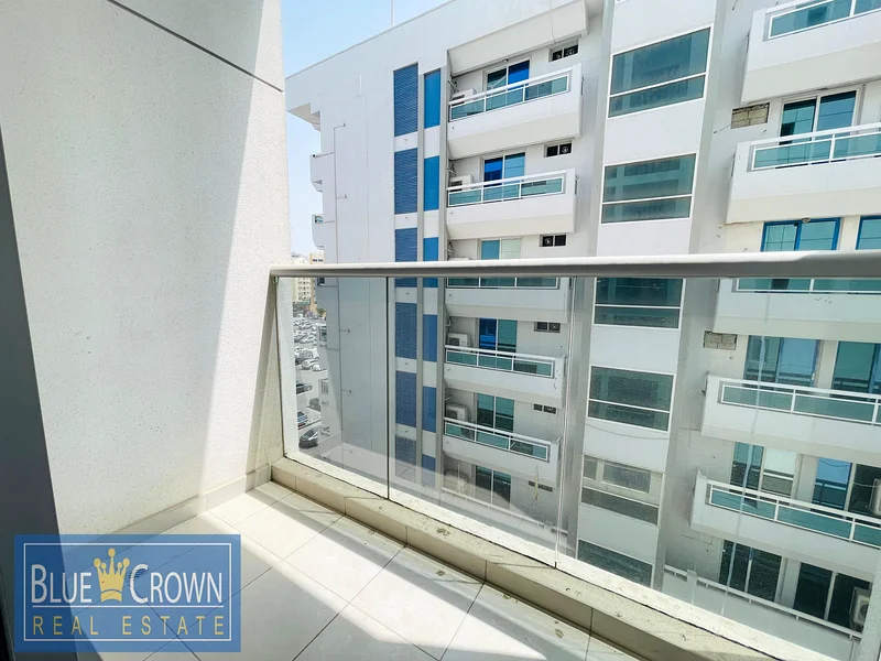 STUDIO APARTMENT !! WITH BALCONY !! READY TO MOVE63768846039811110