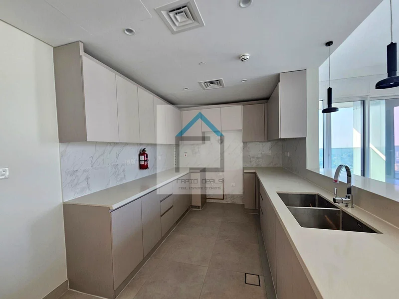 3BR  on High Floor with Full Frame and Sea Views63923201537666113