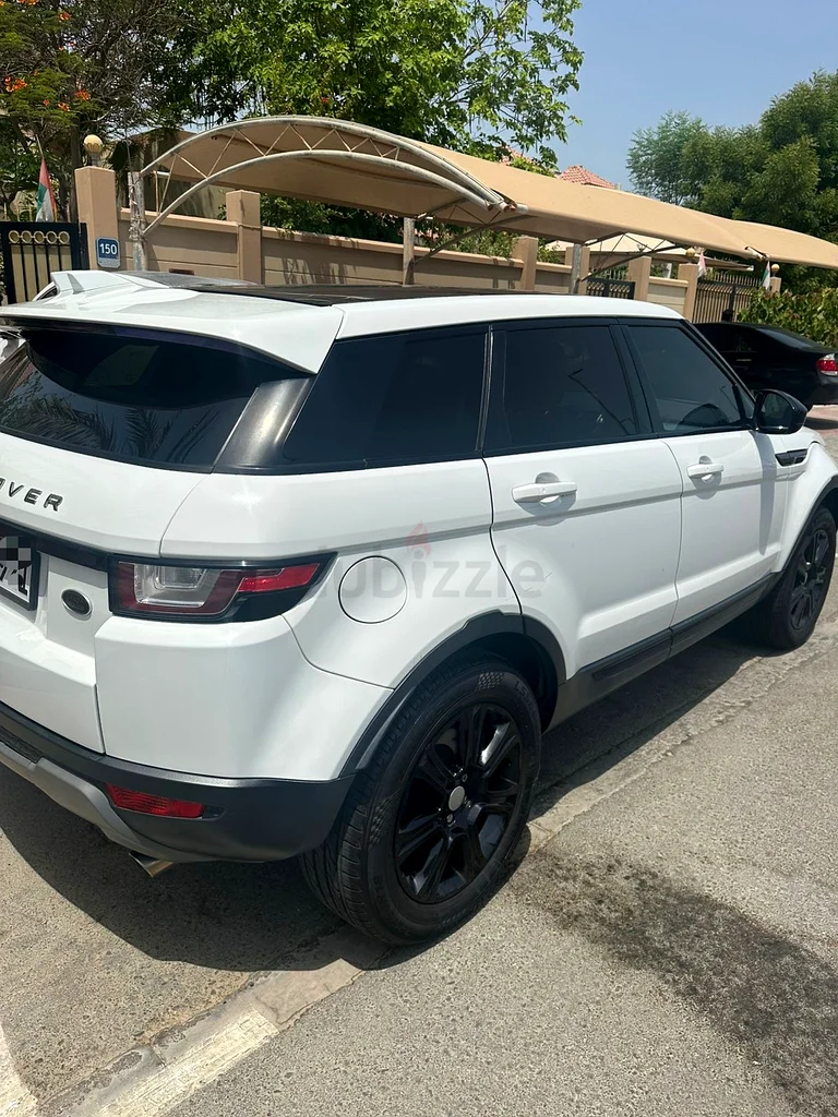 رينج روفر إيفوك63482718675842114