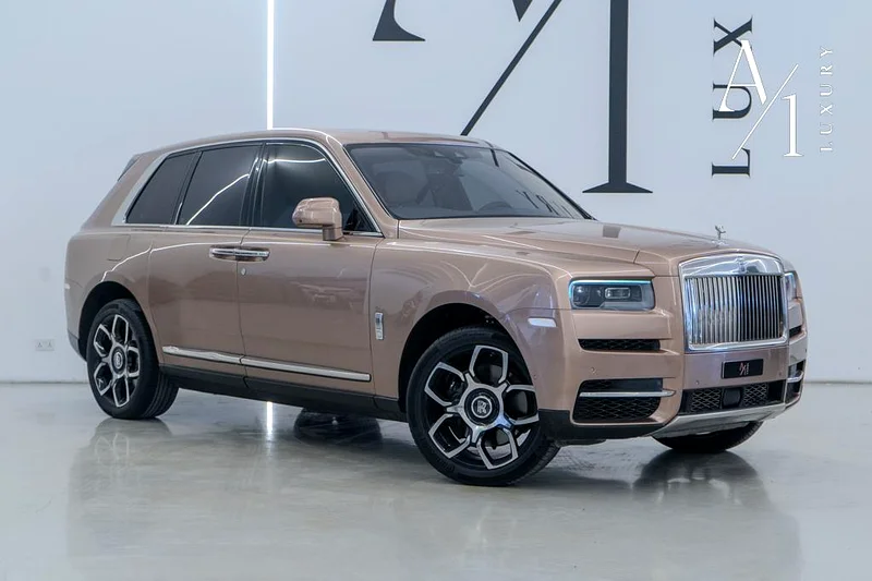 2019 Rolls Royce Cullinan, Warranty, Full Rolls Royce Service History, VIP Seats, Full Options, GCC63490305003521112