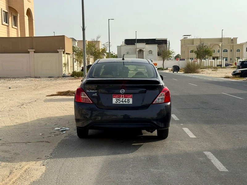 سيارة نظيفة من ساني جي سي سي63484283638786113