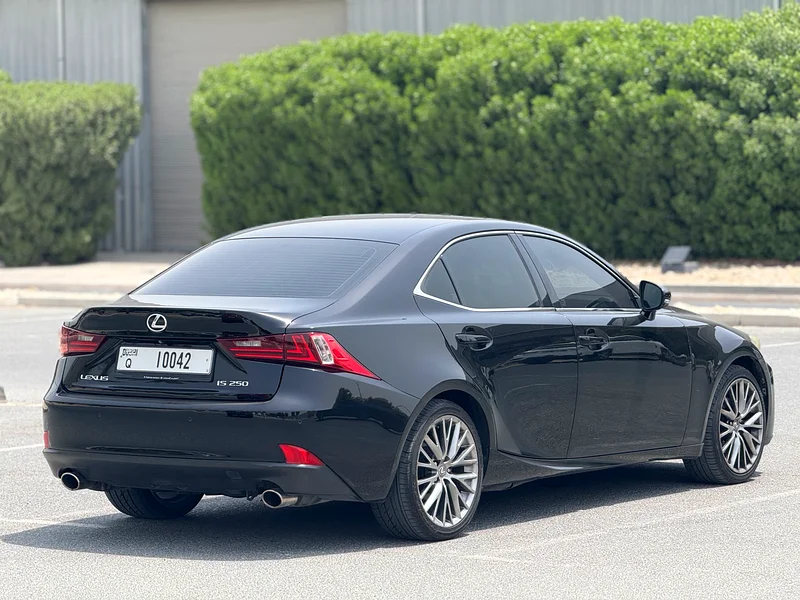 Lexus IS-250 2015 ( Prestige ) Gcc specs .63612074225281114