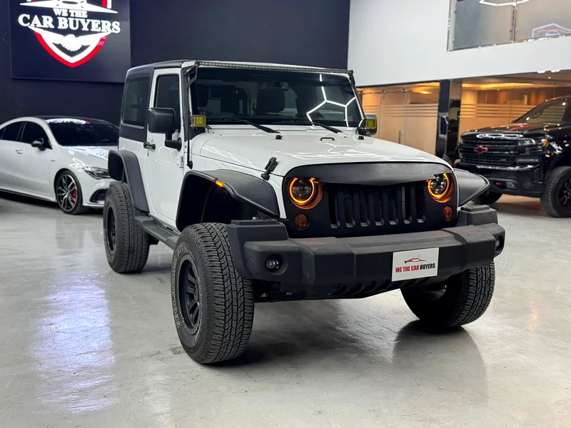 JEEP WRANGLER 2013 60000 KMS ( SUPER-CHARGED ) MODIFIED LOTS OF EXTRAS GCC SPECS ( MANUAL GEAR )63489845212675112