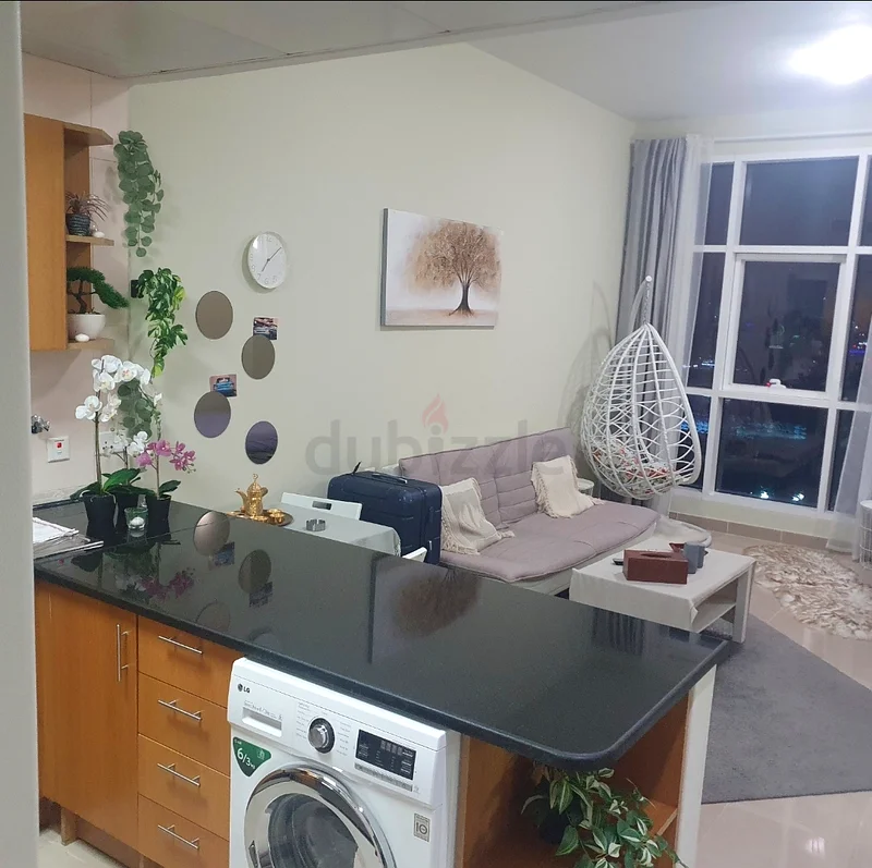 Amazing Neat Studio panorama view63825394989058113