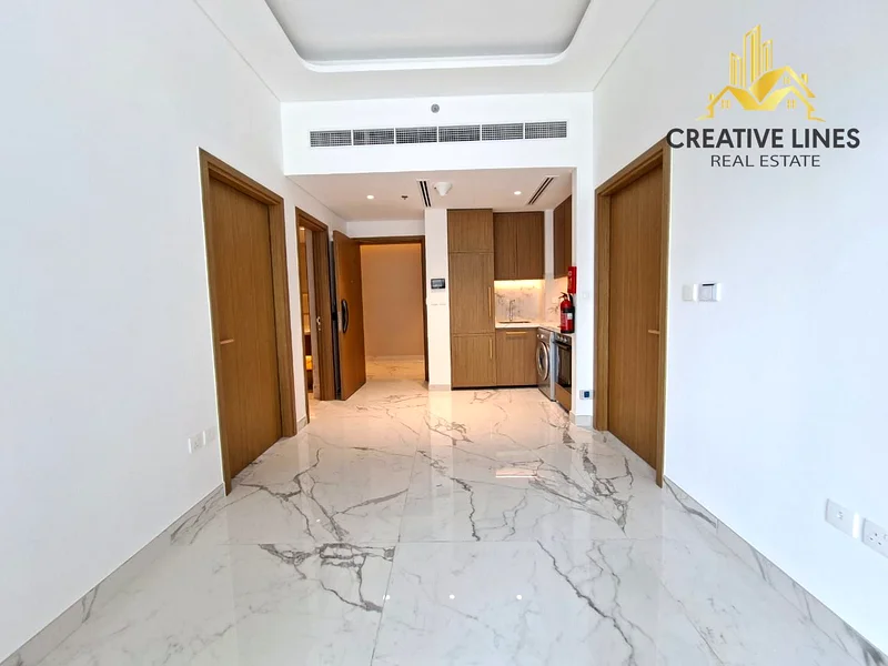 شقة جديدة بالكامل مكونة من غرفتي نوم، تشطيبات فاخرة، بدون رسوم المبرد63800513500035113