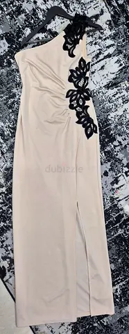 Ladies Evening Dress in Excellent Condition فستان سهره للسيدات بحاله ممتازه