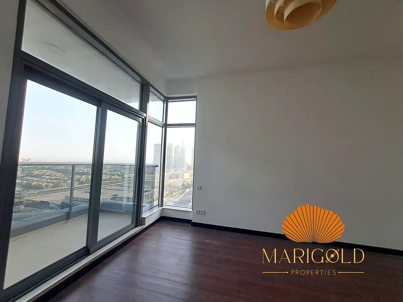 CHILLER FREE, LAKE VIEWS, MASSIVE 2BED+M63654982935171114