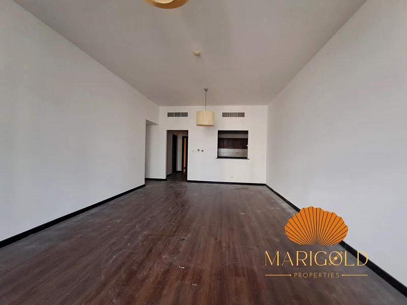 CHILLER FREE, LAKE VIEWS, MASSIVE 2BED+M63654982935171111