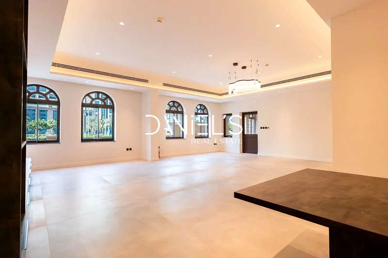 Fully Renovated | Highest Standard | Vacant64007796727811113