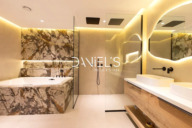 Fully Renovated | Highest Standard | Vacant64007796727811114
