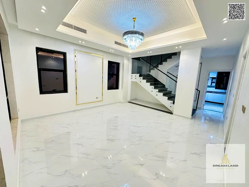 For sale, a corner villa, including registration fees, stone facade, two floors and a roof, with the possibility of easy bank financing. Freehold for63899766569985113
