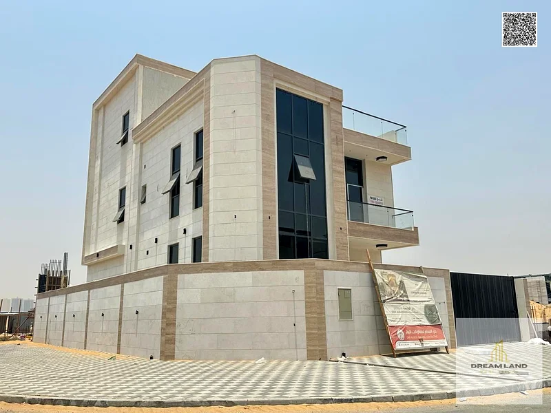 For sale, a corner villa, including registration fees, stone facade, two floors and a roof, with the possibility of easy bank financing. Freehold for63899766569985110