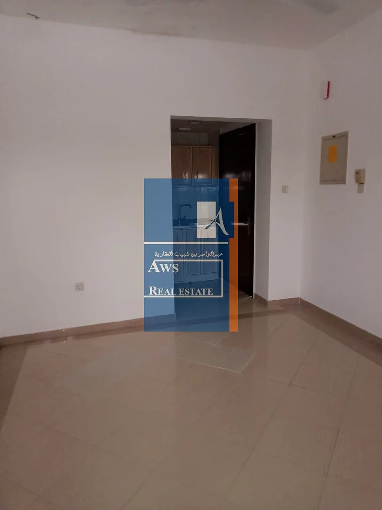 استوديو عائلي بأسعار معقولة في ديرة، بالقرب من وسائل الراحة اليومية63737826765954110
