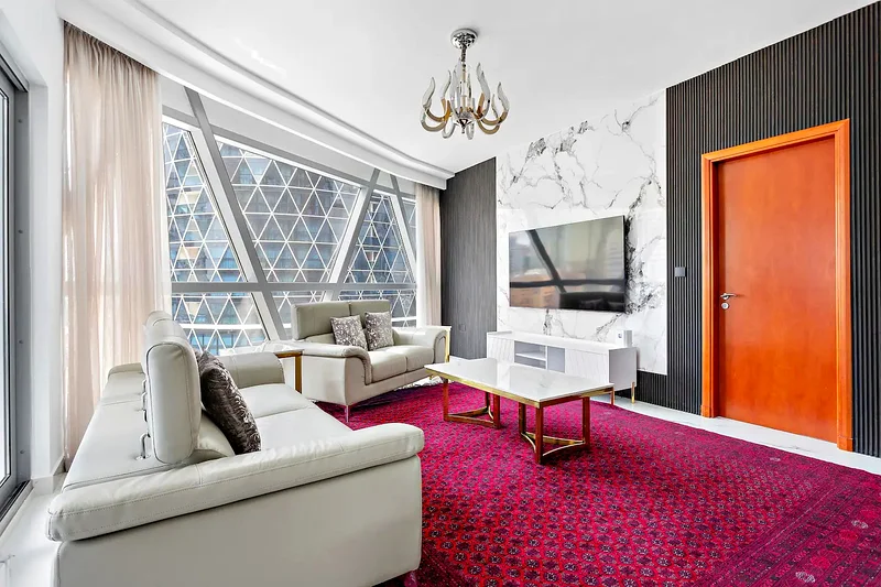LAVISH & LUXURIOUS 2 BEDROOM | FULLY UPGRADED | PRIME LOCATION63925515745027112