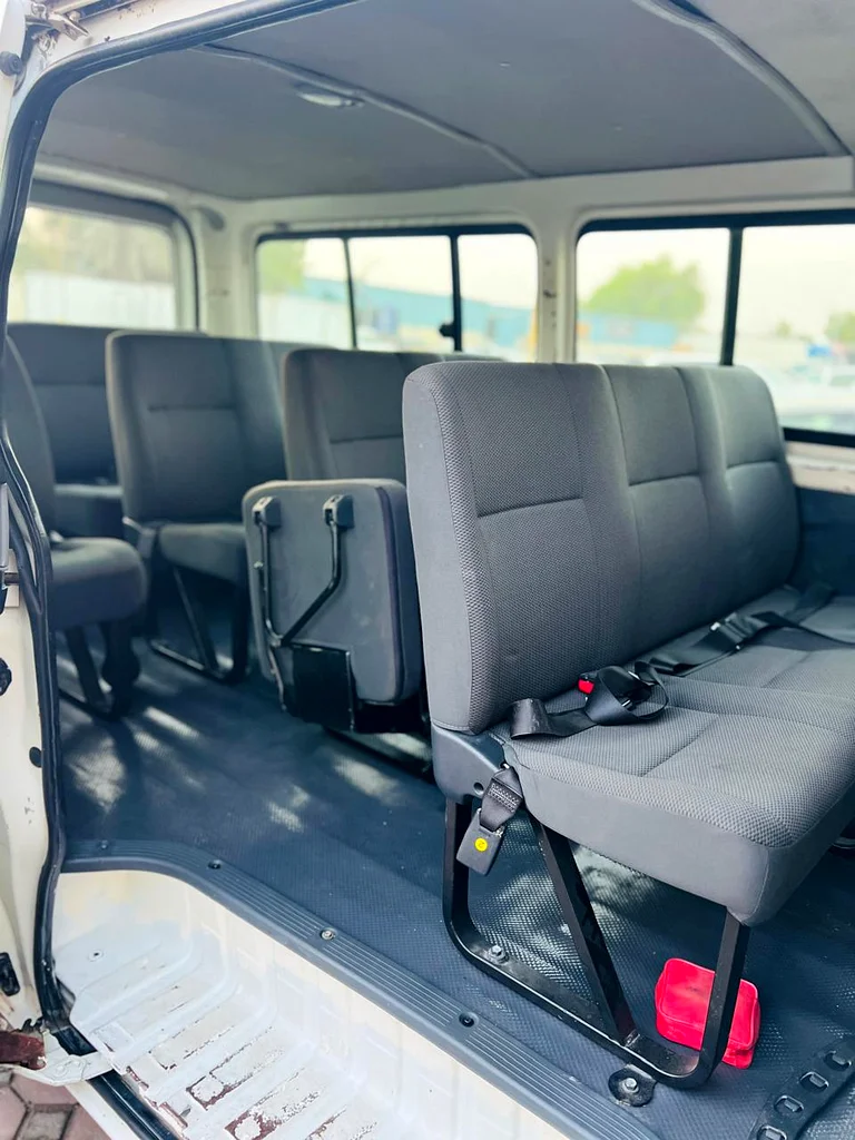 Toyota HiAce // Full seats // Gcc space // Model 2013 // Good Conditions63484347856386111