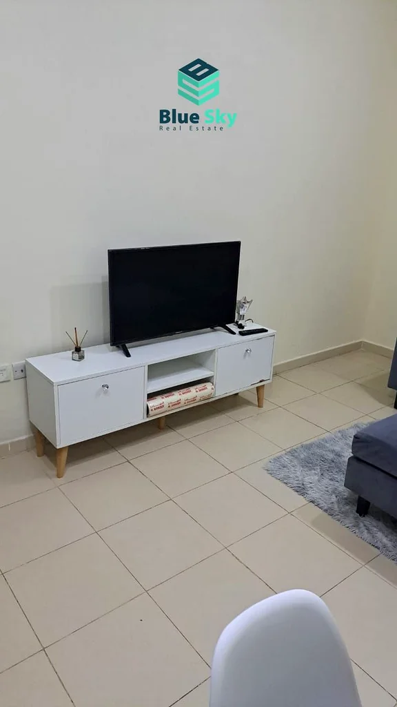 luxurious 1bed room | city towers | prime Location63890689709697110