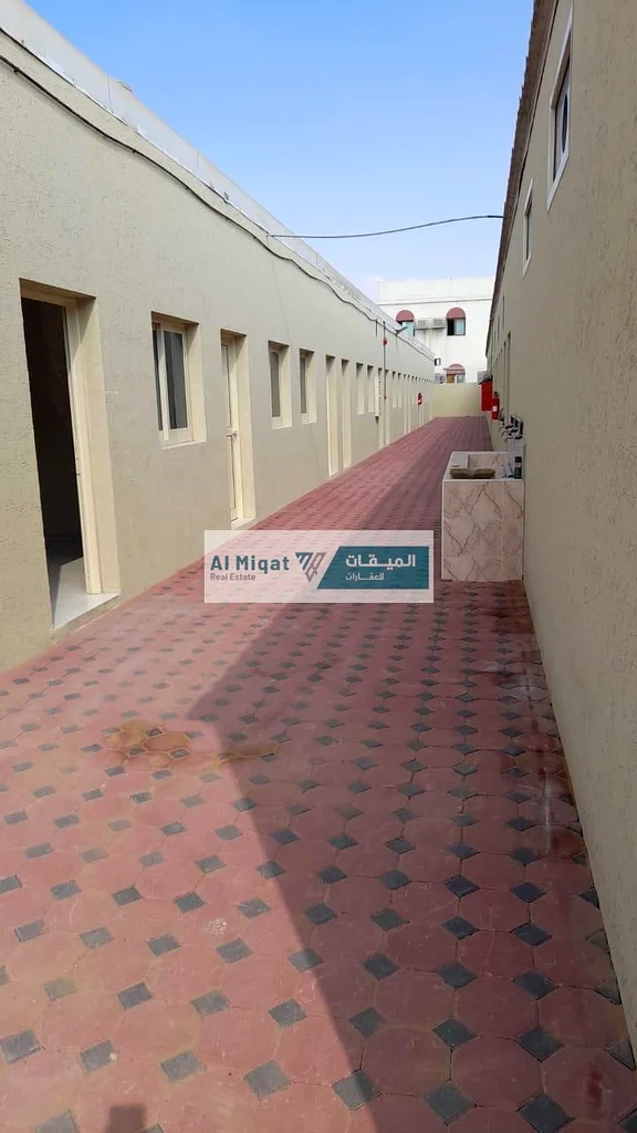 مجمع عمال معروض للبيع في مدينة السجاع الصناعية63819316133377110