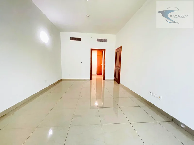 شقة كبيرة من غرفتين نوم | شرفة | جميع المرافق | موقف سيارات63625224293890114