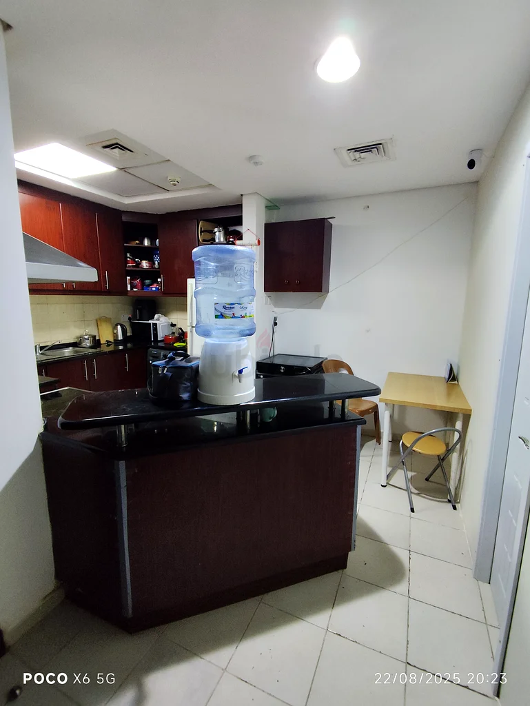 تتوفر غرفة نوم تنفيذية في حي ديسكفري جاردنز63798123926657111