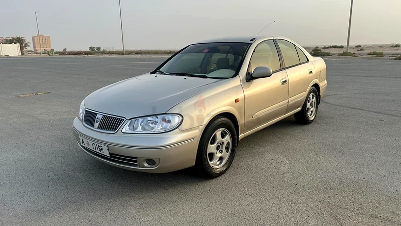 Nissan sunny63484315327618114