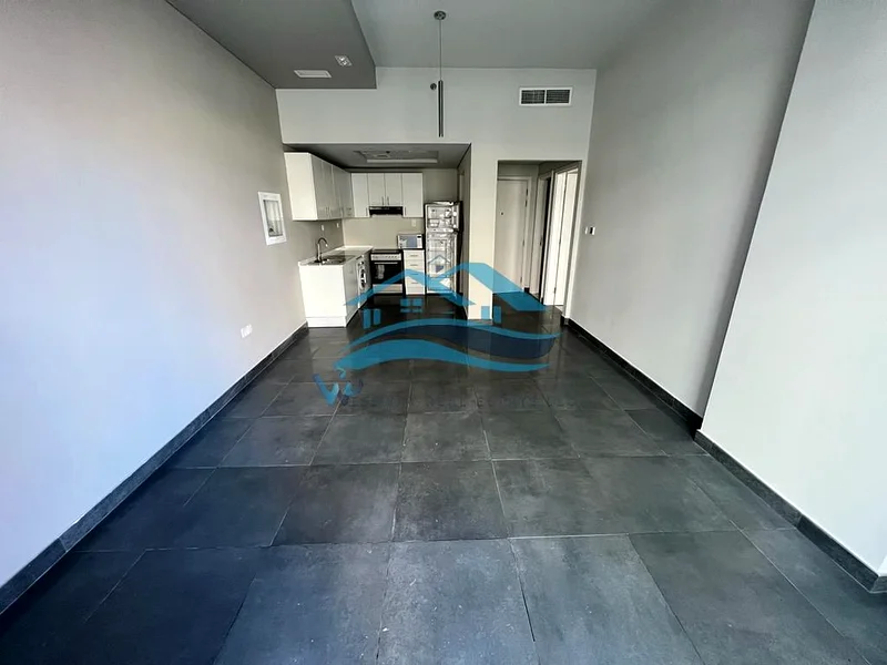 MOST DEMANDING | PRIME LOCATION | VACANT ON TRANSFER63977768626178110