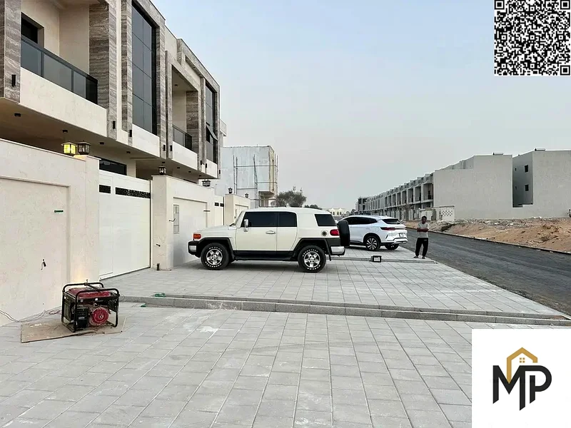 Directly from the owner, a two-story villa directly behind the mosque and close to services63900189502593111