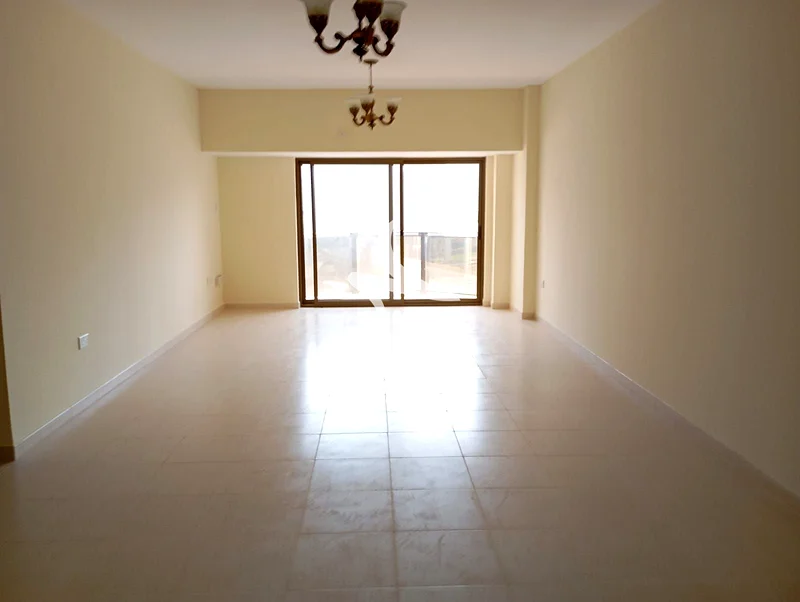 FAMILY BUILDING || PRIME LOCATION || NEAR TO METRO ||63654981995523111