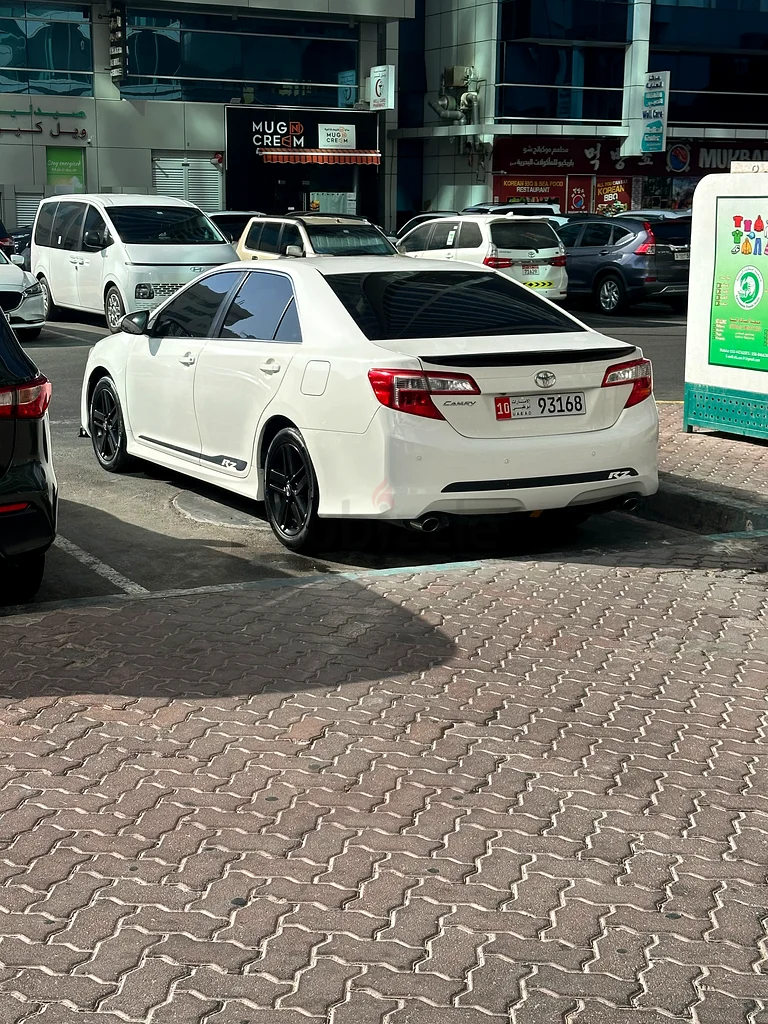 تويوتا كامري63484632110465111