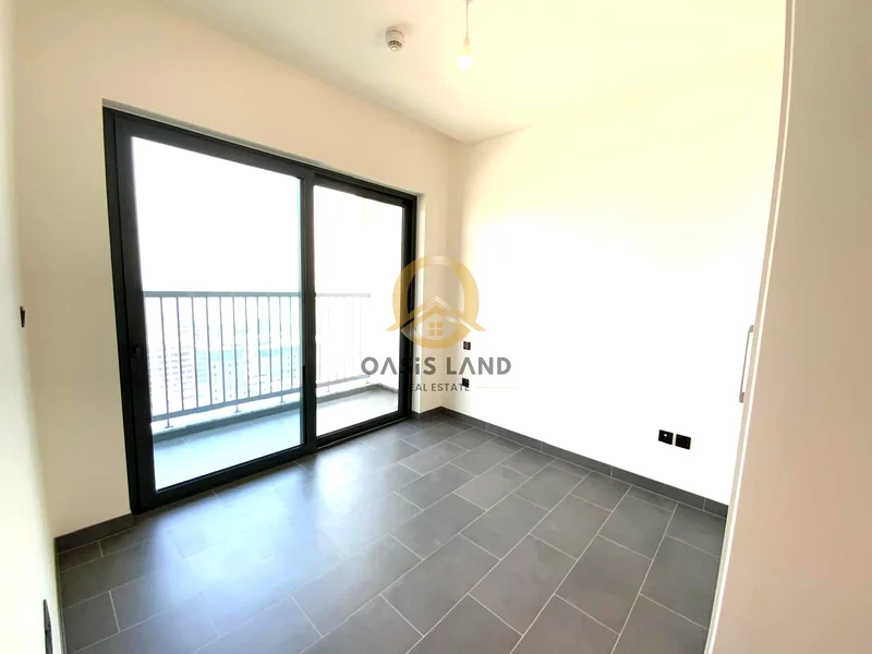 Serenity Meets Style | Light-Filled Apartment with Scenic Pool View63758455462658114