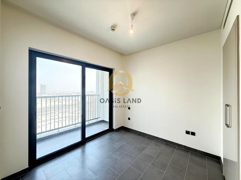 Serenity Meets Style | Light-Filled Apartment with Scenic Pool View63758455462658113