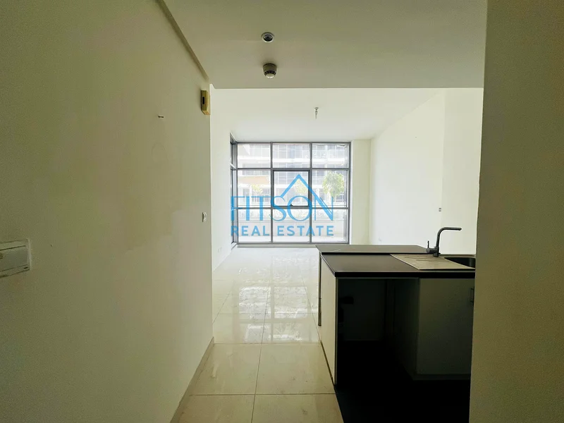 VACANT AND READY TO MOVE | GOLF VIEW UNIT63739165915649113