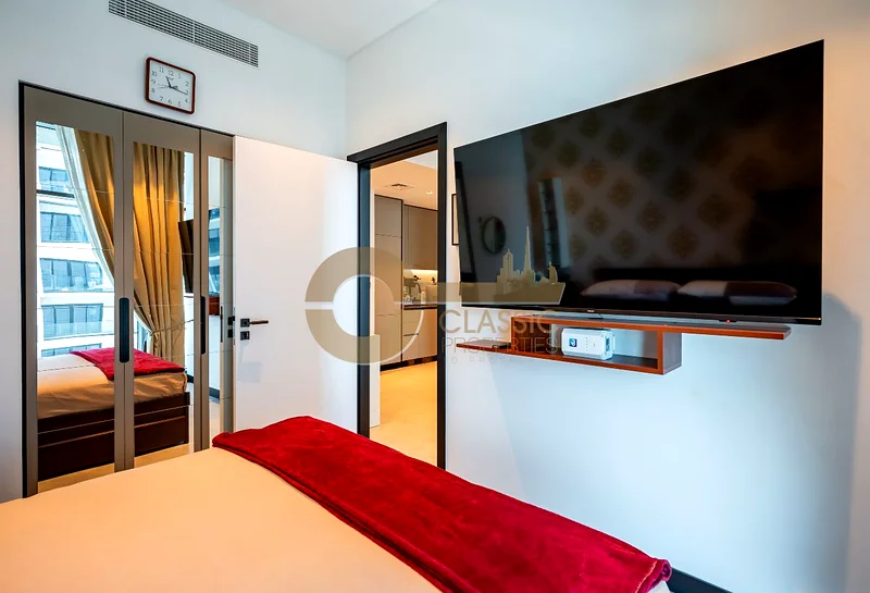 Furnished | Canal Views | Vacant | Prime Location63791328567042113