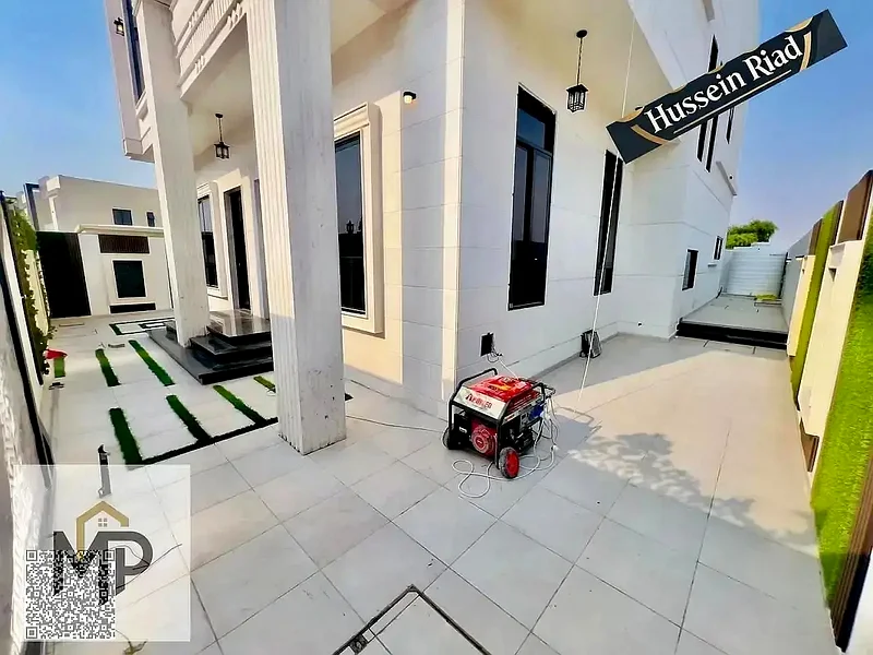 Classic villa, including registration and ownership fees, opposite a mosque and direct services, freehold for all nationalities63894219432193113
