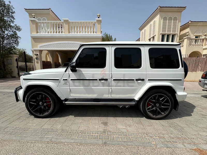 Brand new condition : Mercedes-Benz G63 AMG : :Warranty Till Aug 2026 :63489066730883111